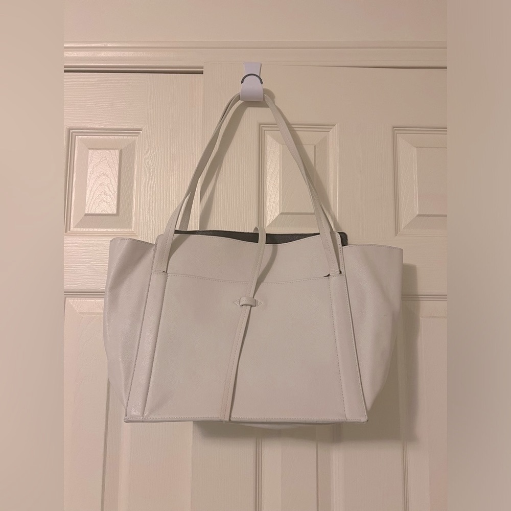 ZARA- white vegan leather open tote with strap